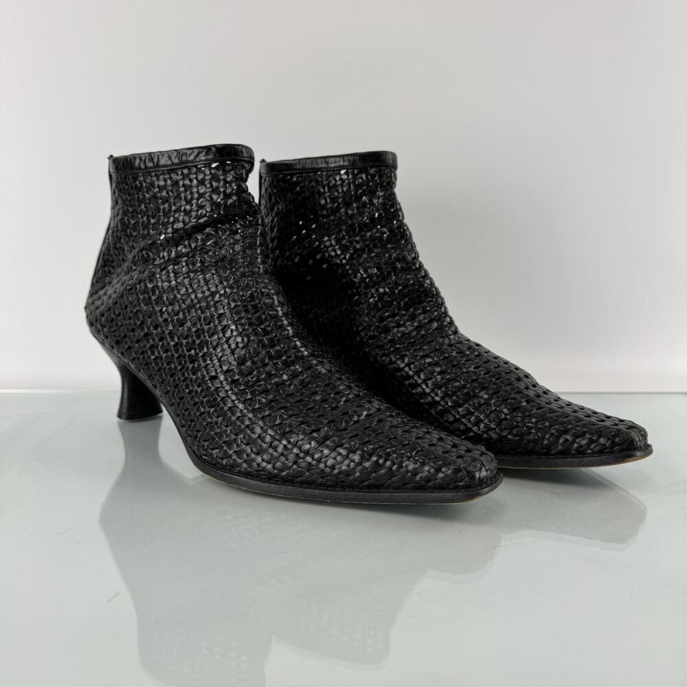 Stuart Weitzman Womens Ankle Boots Black Leather Woven Booties Size 8.5